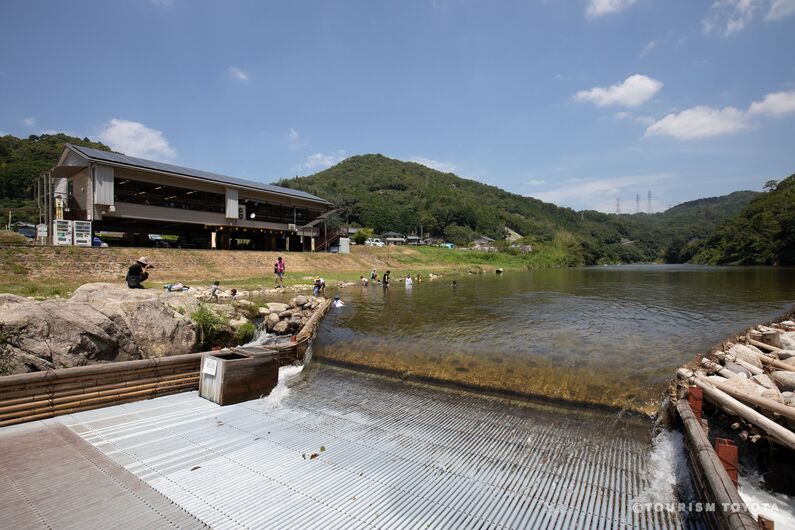 >Kawaguchi Yana Fishing Weir