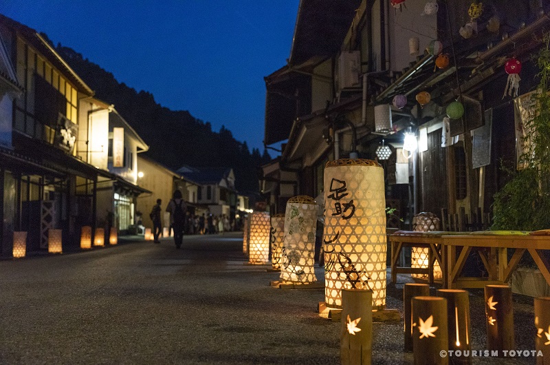 Tankororin Lantern Festival in Asuke
