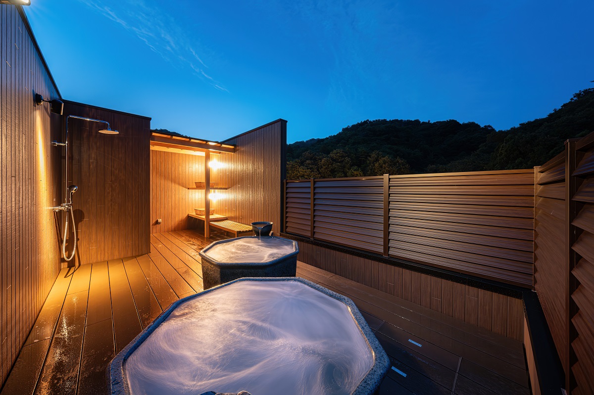 Private Outdoor Baths